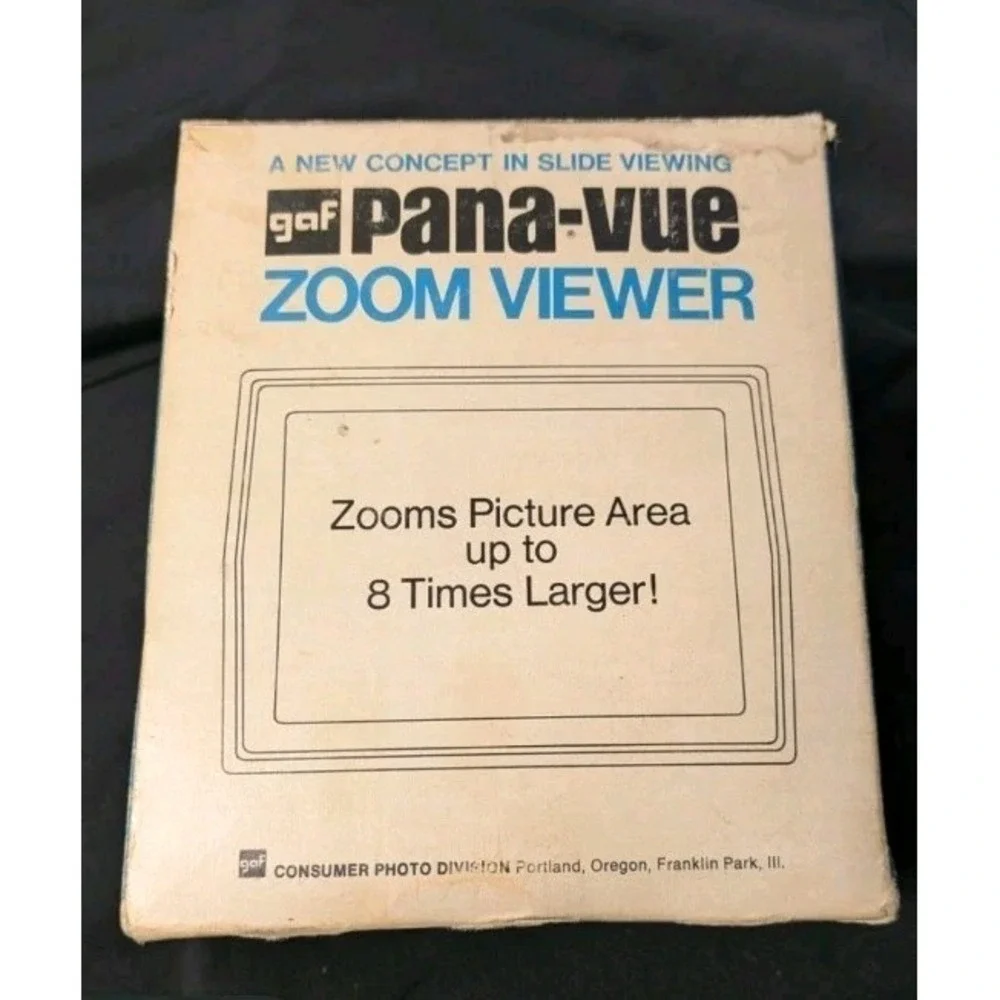Vintage GAF Pana-Vue Zoom Slide‎ Viewer 2x2 35mm Lighted 8x Zoom w/ Box